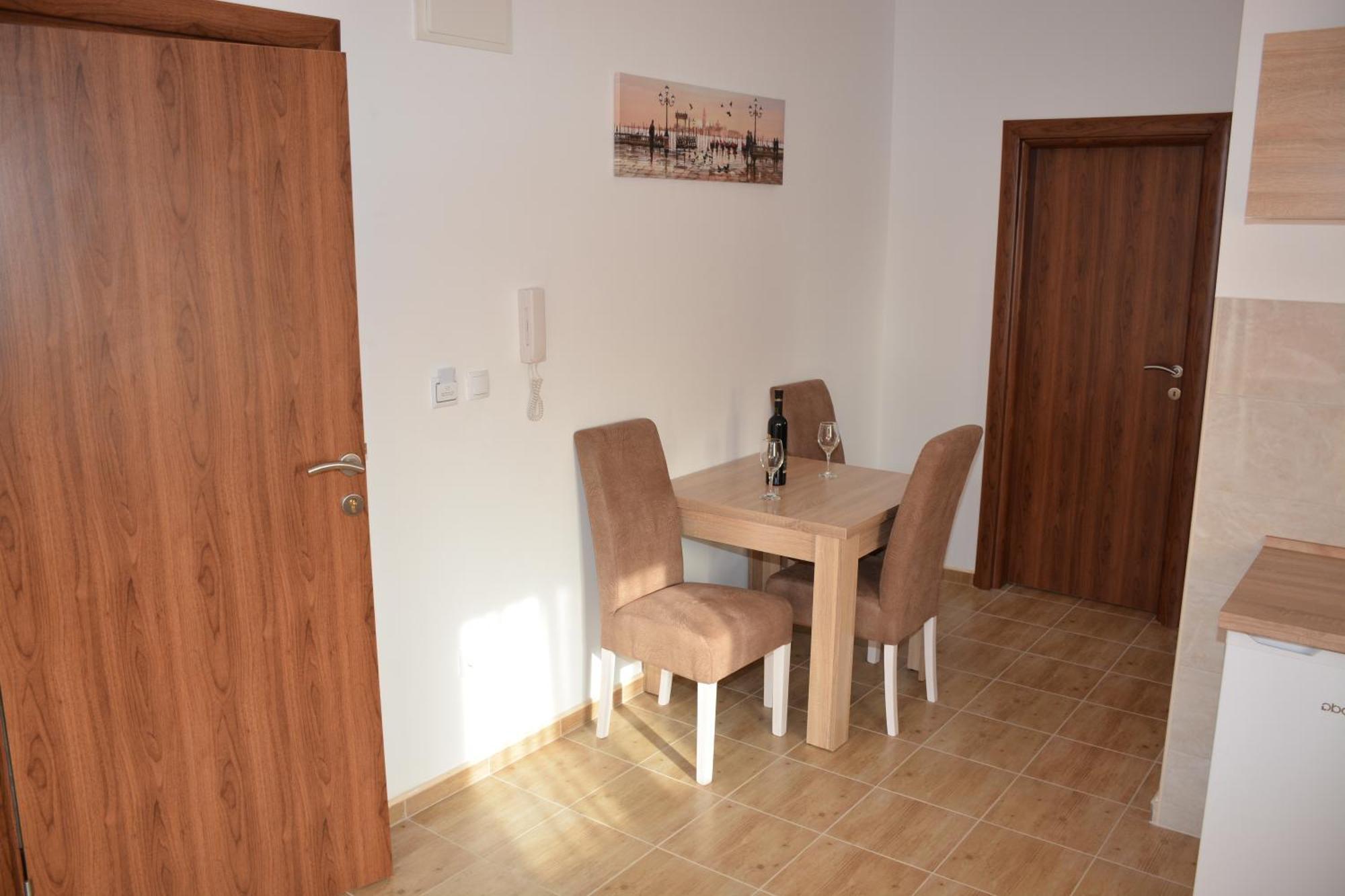 Apartmani Gaga ติวัต ภายนอก รูปภาพ
