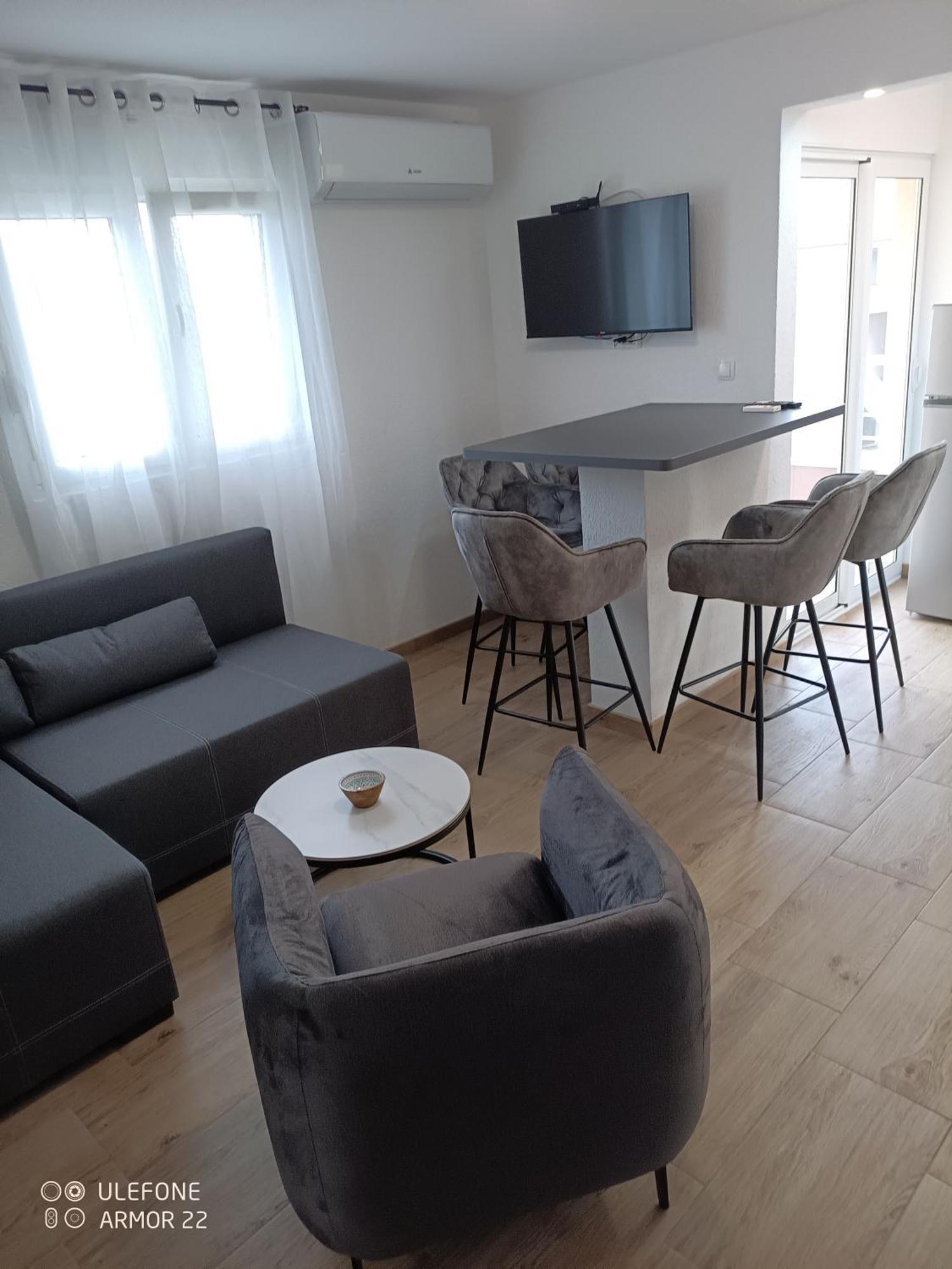 Apartmani Gaga ติวัต ภายนอก รูปภาพ