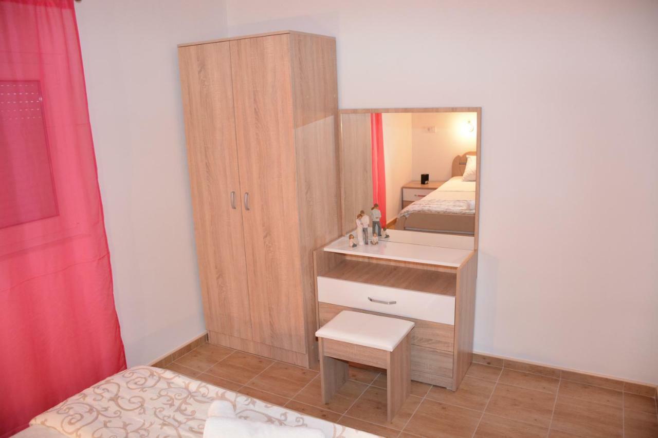 Apartmani Gaga ติวัต ภายนอก รูปภาพ