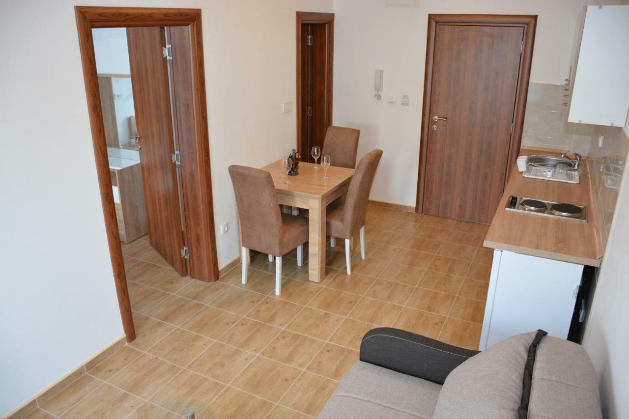 Apartmani Gaga ติวัต ภายนอก รูปภาพ