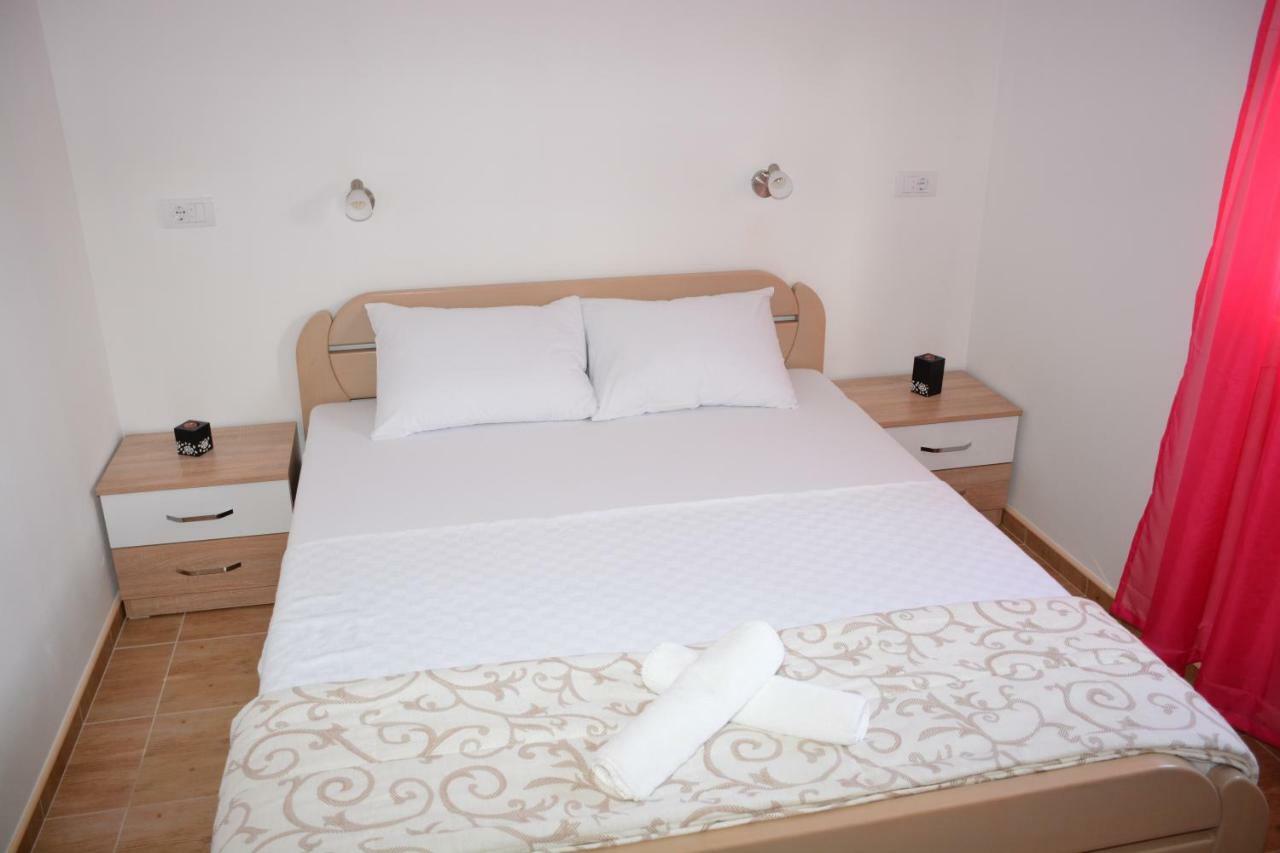 Apartmani Gaga ติวัต ภายนอก รูปภาพ