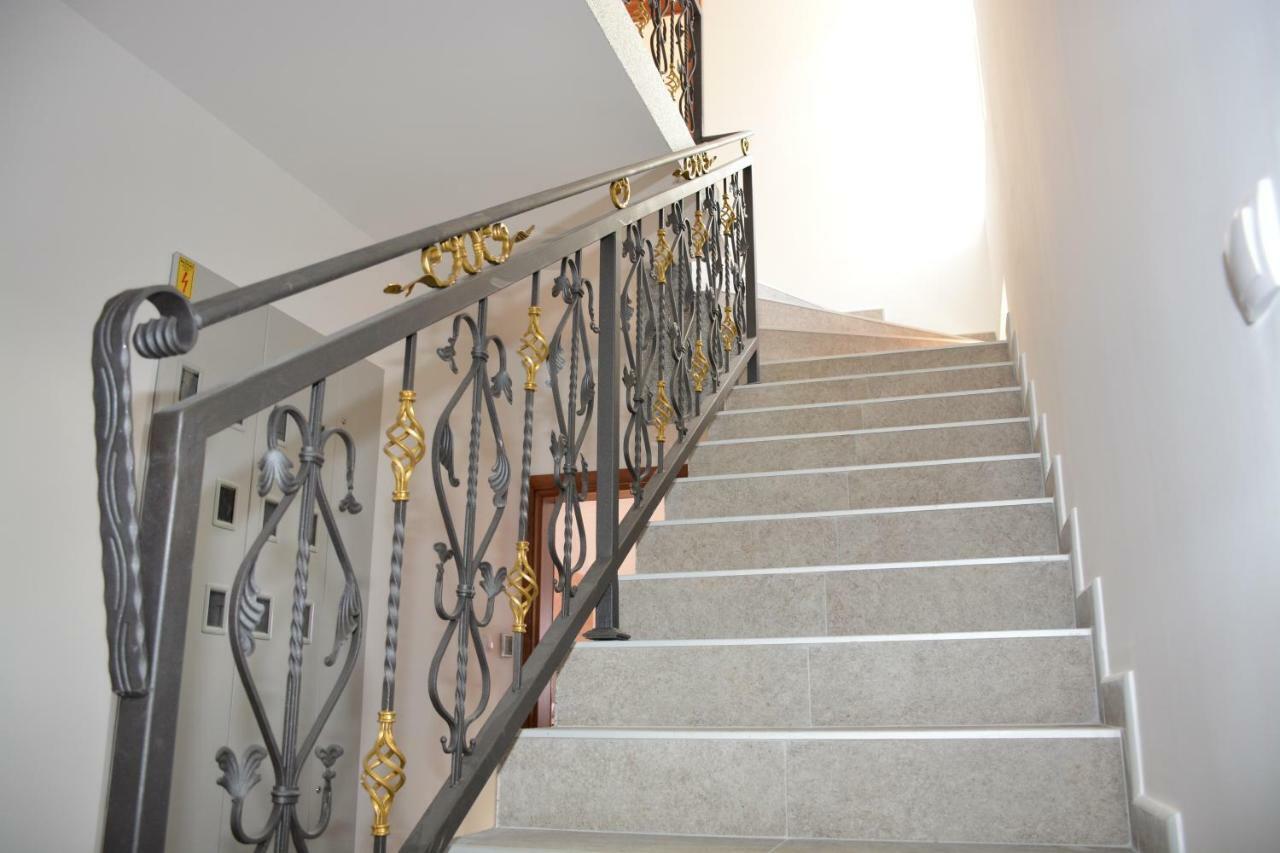 Apartmani Gaga ติวัต ภายนอก รูปภาพ
