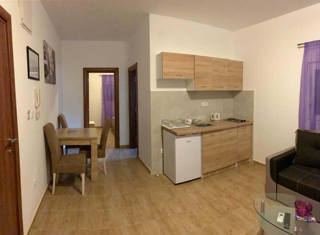 Apartmani Gaga ติวัต ภายนอก รูปภาพ